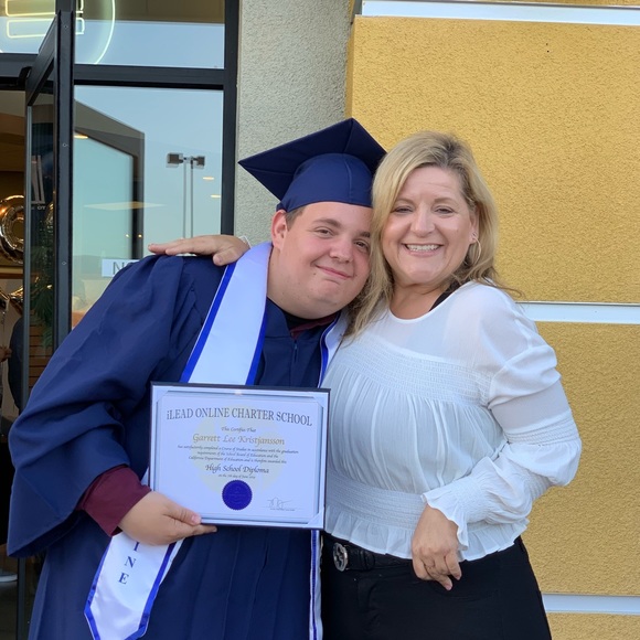 Meet your Posher, Pamela - Picture 3 of 8